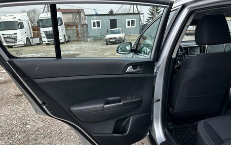 KIA Sportage IV рестайлинг, 2019 год, 2 600 000 рублей, 19 фотография