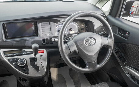Toyota ISis I, 2012 год, 1 399 000 рублей, 16 фотография