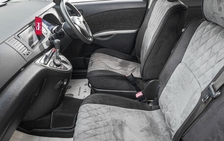 Toyota ISis I, 2012 год, 1 399 000 рублей, 21 фотография