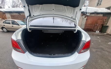 Hyundai Solaris II рестайлинг, 2014 год, 800 000 рублей, 3 фотография