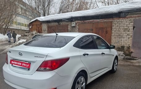 Hyundai Solaris II рестайлинг, 2014 год, 800 000 рублей, 14 фотография