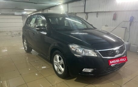 KIA cee'd I рестайлинг, 2011 год, 980 000 рублей, 2 фотография