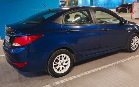 Hyundai Solaris II рестайлинг, 2014 год, 950 000 рублей, 4 фотография