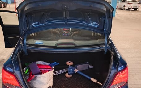 Hyundai Solaris II рестайлинг, 2014 год, 950 000 рублей, 8 фотография