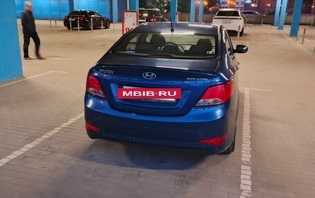 Hyundai Solaris II рестайлинг, 2014 год, 950 000 рублей, 12 фотография