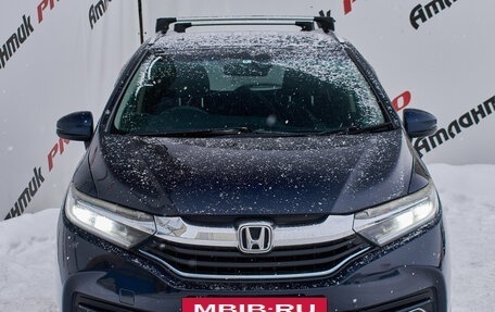 Honda Shuttle II, 2016 год, 1 070 000 рублей, 2 фотография