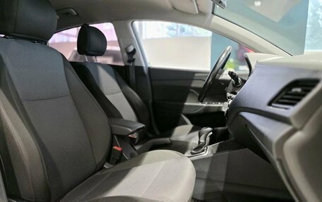 Hyundai Solaris II рестайлинг, 2019 год, 1 349 000 рублей, 10 фотография