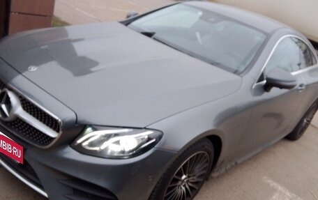 Mercedes-Benz E-Класс, 2020 год, 4 600 000 рублей, 2 фотография