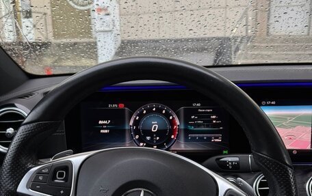 Mercedes-Benz E-Класс, 2017 год, 3 600 000 рублей, 4 фотография