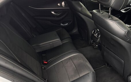 Mercedes-Benz E-Класс, 2017 год, 3 600 000 рублей, 8 фотография