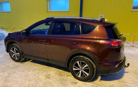Toyota RAV4, 2017 год, 2 900 000 рублей, 7 фотография