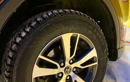 Toyota RAV4, 2017 год, 2 900 000 рублей, 13 фотография