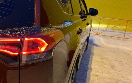 Toyota RAV4, 2017 год, 2 900 000 рублей, 9 фотография