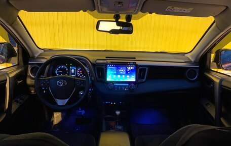 Toyota RAV4, 2017 год, 2 900 000 рублей, 15 фотография