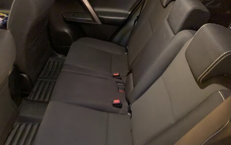 Toyota RAV4, 2017 год, 2 900 000 рублей, 16 фотография