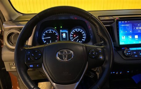 Toyota RAV4, 2017 год, 2 900 000 рублей, 17 фотография