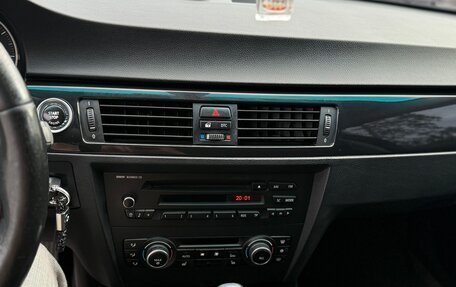 BMW 3 серия, 2010 год, 1 139 999 рублей, 22 фотография