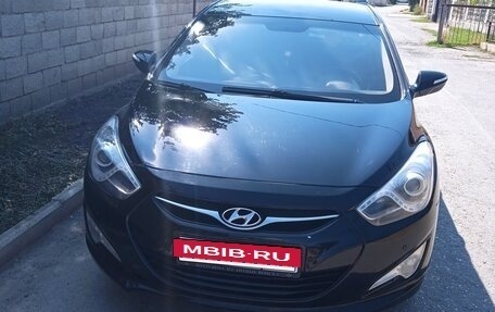 Hyundai i40 I рестайлинг, 2013 год, 920 000 рублей, 2 фотография