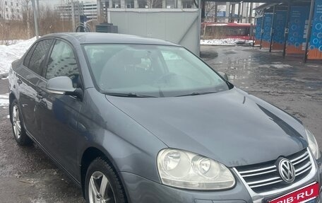 Volkswagen Jetta VI, 2009 год, 610 000 рублей, 2 фотография