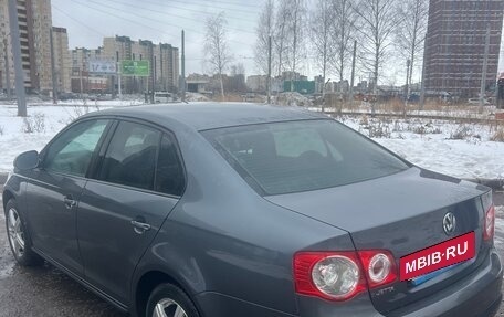Volkswagen Jetta VI, 2009 год, 610 000 рублей, 4 фотография