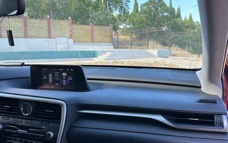 Lexus RX IV рестайлинг, 2019 год, 3 400 000 рублей, 10 фотография