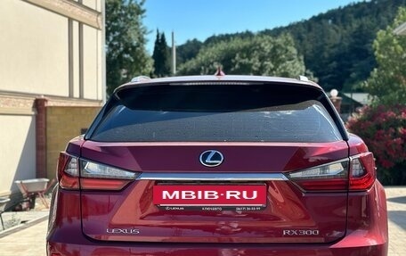 Lexus RX IV рестайлинг, 2019 год, 3 400 000 рублей, 2 фотография