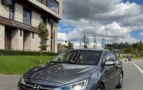 Hyundai Elantra VI рестайлинг, 2018 год, 1 230 000 рублей, 2 фотография