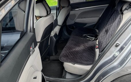 Hyundai Elantra VI рестайлинг, 2018 год, 1 230 000 рублей, 15 фотография