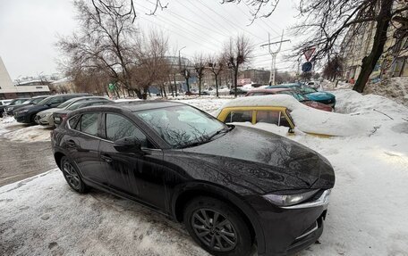 Mazda CX-4, 2023 год, 2 990 000 рублей, 3 фотография