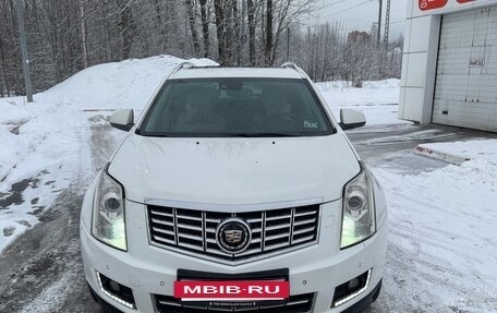 Cadillac SRX II рестайлинг, 2014 год, 1 800 000 рублей, 5 фотография