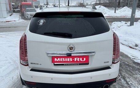 Cadillac SRX II рестайлинг, 2014 год, 1 800 000 рублей, 6 фотография