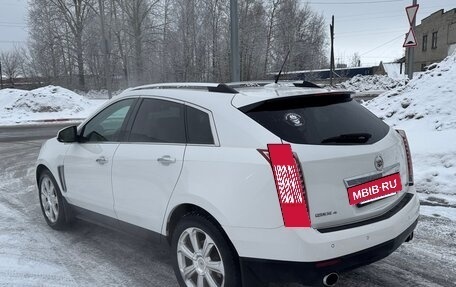 Cadillac SRX II рестайлинг, 2014 год, 1 800 000 рублей, 10 фотография