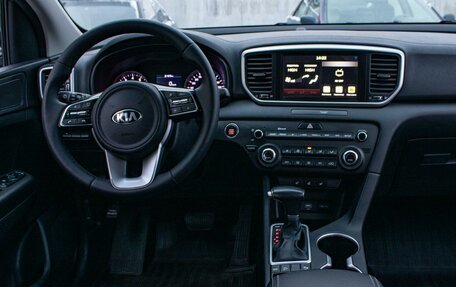 KIA Sportage IV рестайлинг, 2020 год, 2 389 000 рублей, 14 фотография