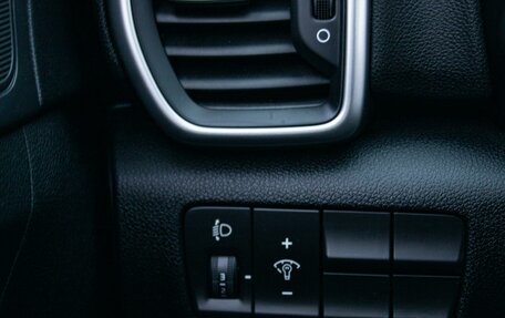 KIA Sportage IV рестайлинг, 2020 год, 2 389 000 рублей, 18 фотография