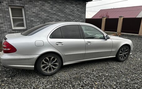 Mercedes-Benz E-Класс, 2002 год, 730 000 рублей, 3 фотография