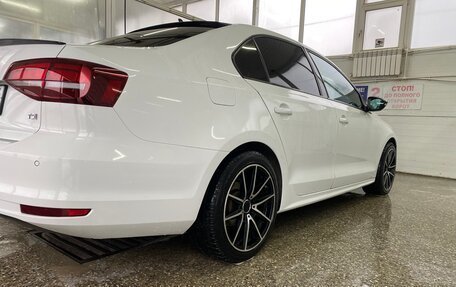 Volkswagen Jetta VI, 2018 год, 1 400 000 рублей, 12 фотография