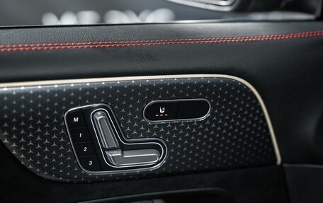 Mercedes-Benz GLB, 2024 год, 6 790 000 рублей, 7 фотография