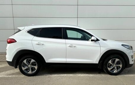 Hyundai Tucson III, 2019 год, 2 405 000 рублей, 5 фотография