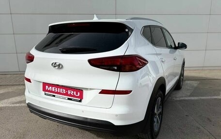 Hyundai Tucson III, 2019 год, 2 405 000 рублей, 6 фотография