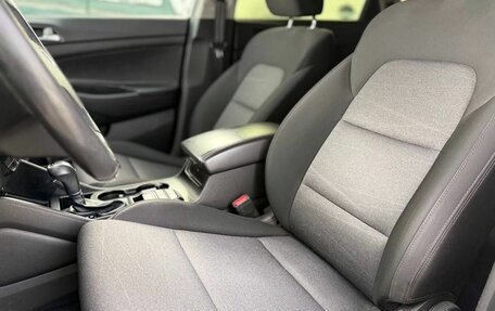 Hyundai Tucson III, 2019 год, 2 405 000 рублей, 17 фотография