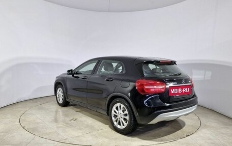 Mercedes-Benz GLA, 2015 год, 2 192 000 рублей, 11 фотография