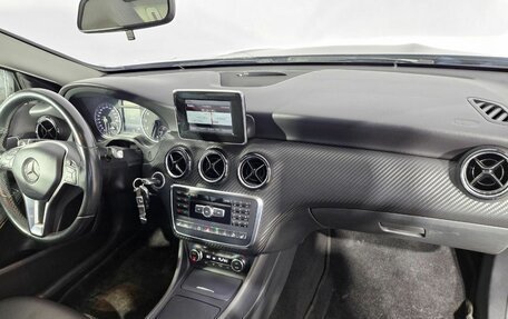 Mercedes-Benz GLA, 2015 год, 2 192 000 рублей, 16 фотография