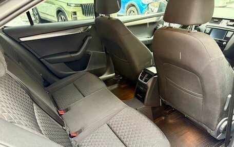 Skoda Octavia, 2017 год, 1 500 000 рублей, 13 фотография