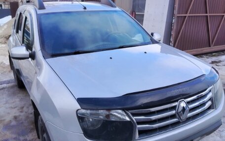 Renault Duster I рестайлинг, 2013 год, 899 000 рублей, 3 фотография