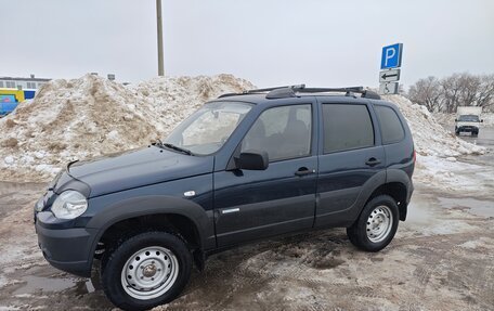 Chevrolet Niva I рестайлинг, 2011 год, 425 000 рублей, 1 фотография