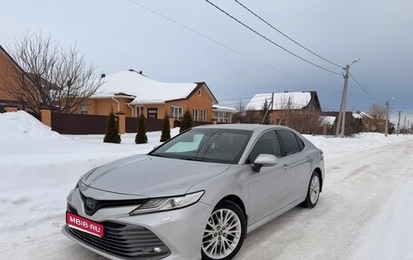 Toyota Camry, 2018 год, 2 550 000 рублей, 1 фотография