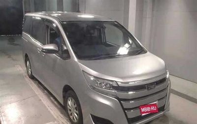 Toyota Noah III, 2021 год, 2 490 000 рублей, 1 фотография
