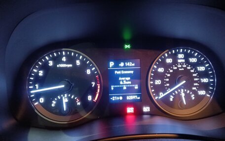 Hyundai Tucson III, 2018 год, 2 400 000 рублей, 7 фотография