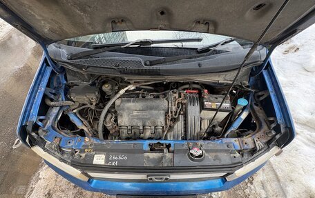 Honda Mobilio Spike I рестайлинг, 2003 год, 250 000 рублей, 12 фотография