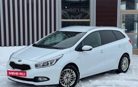 KIA cee'd III, 2013 год, 900 000 рублей, 2 фотография